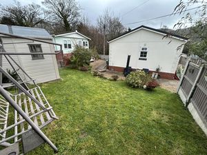 Photo 21- click for photo gallery